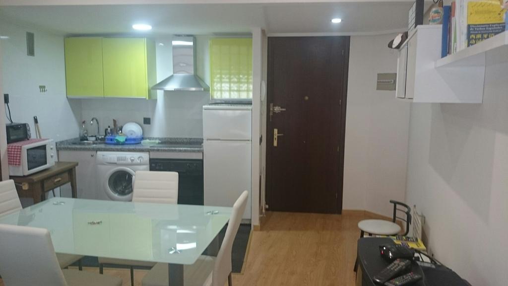 Apartamentos Salamanca Puerta Zamora, Centro, Wifi Con Salon Y 2 Dormitorios, Parking Rom bilde