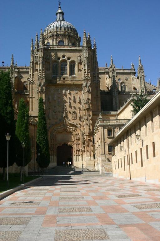 Apartamentos Salamanca Puerta Zamora, Centro, Wifi Con Salon Y 2 Dormitorios, Parking Rom bilde